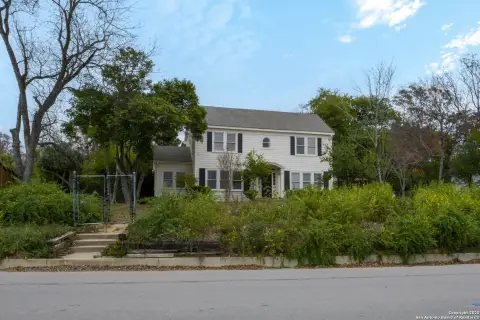 Prime Alamo Heights Land Opportunity