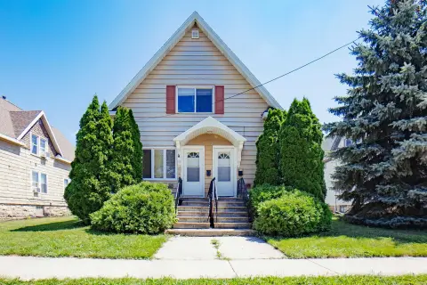 Remodeled Duplex With Off-Street Parking