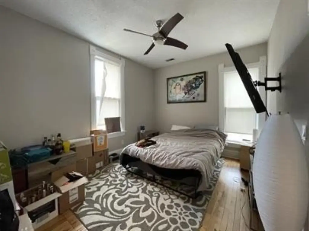 Picture 10