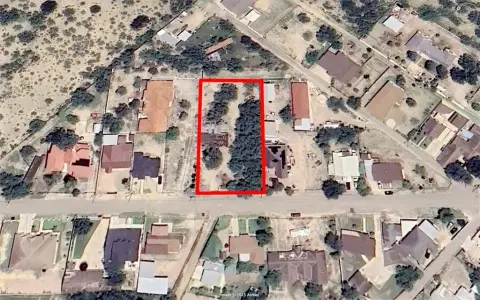 Residential Lots in Historic Fronton