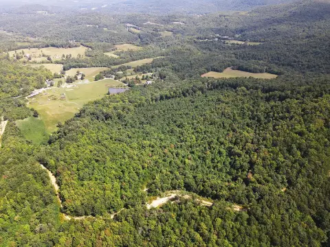 Unrestricted Acreage in McCreary County