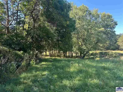 Versatile Acreage Near Terre Haute