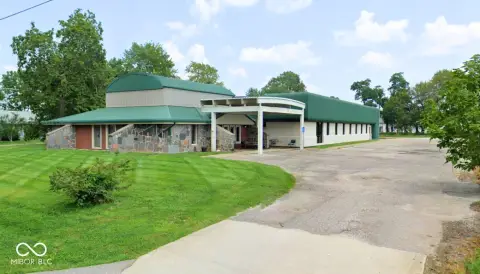 Versatile Commercial Property in Hope