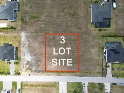 Cape Coral Triple Lot Opportunity