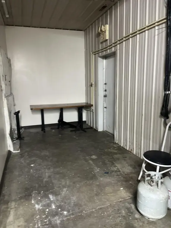 Picture 16