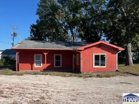 Commercial Property on Springhill Drive