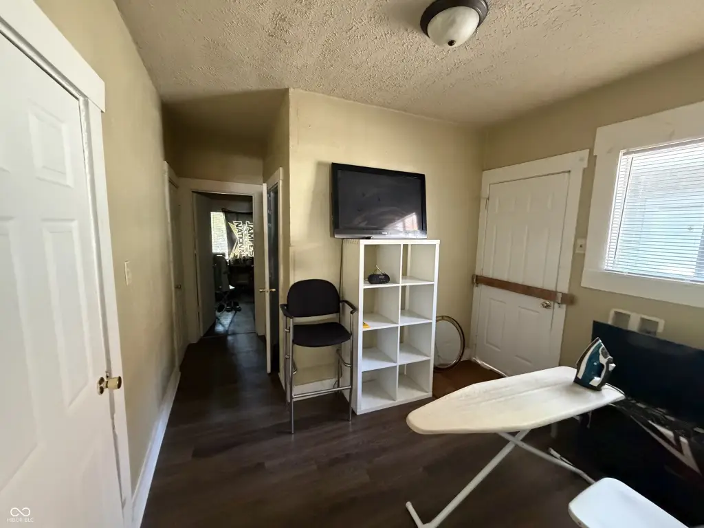 Picture 6