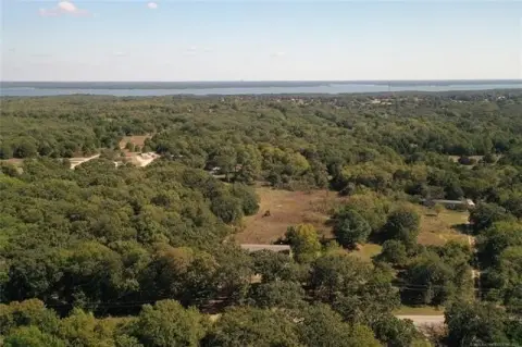 Lake Texoma Area Land