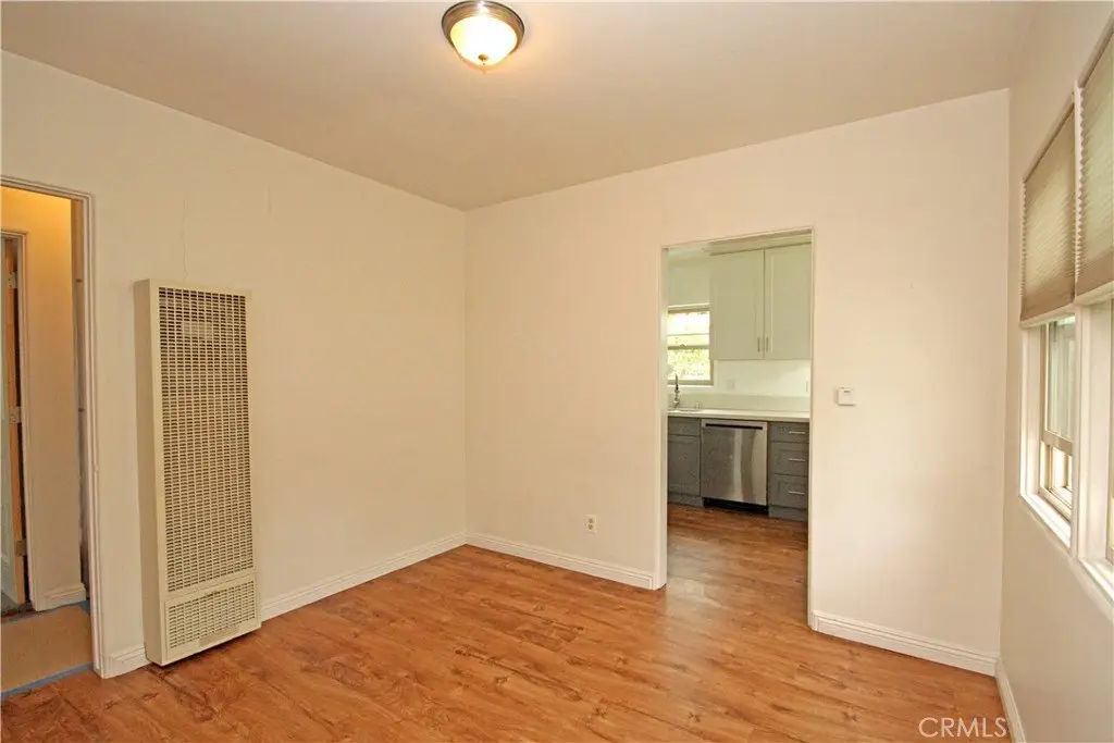 Picture 7