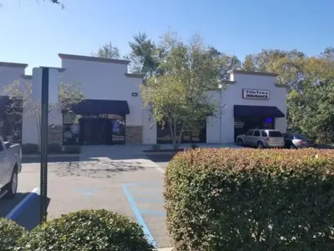 Retail Space Near High Traffic Area