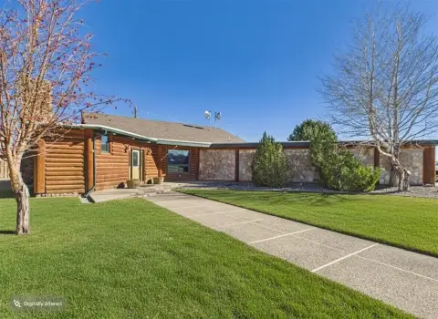 Versatile Mixed-Use Property in Cody