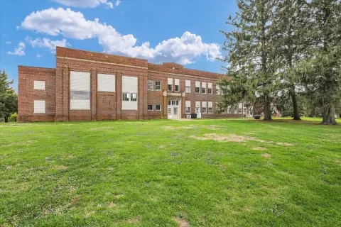 Historic Schoolhouse Multifamily Opportunity