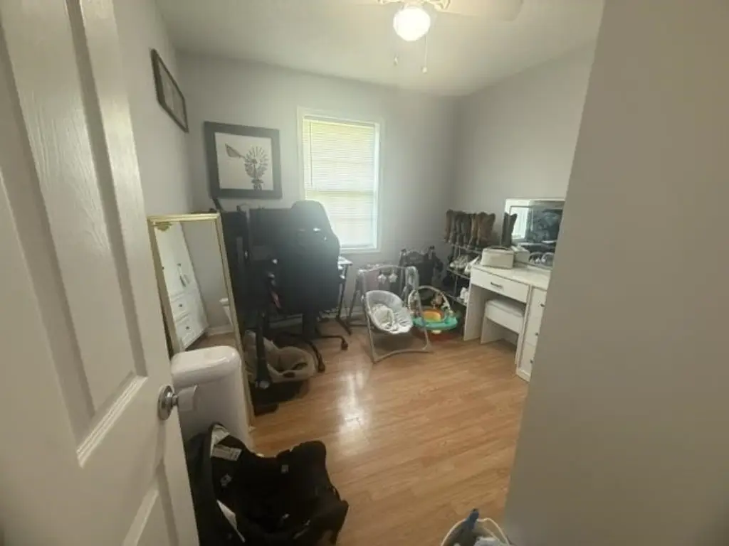 Picture 9