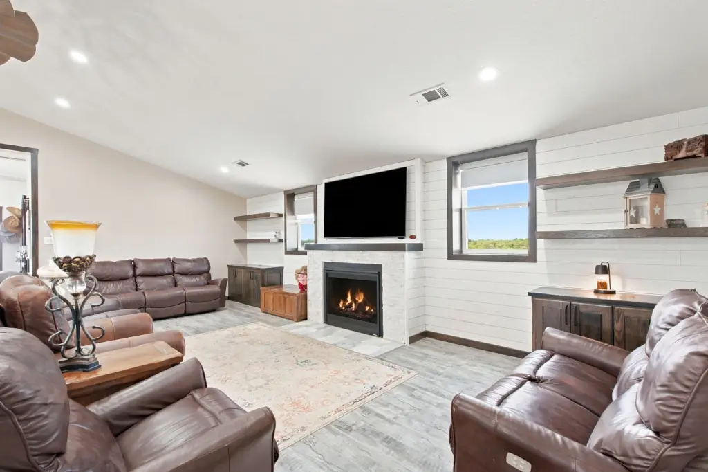 Picture 8