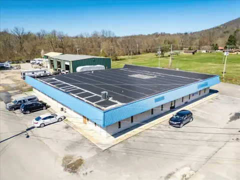 Williamsburg Commercial Building For Sale