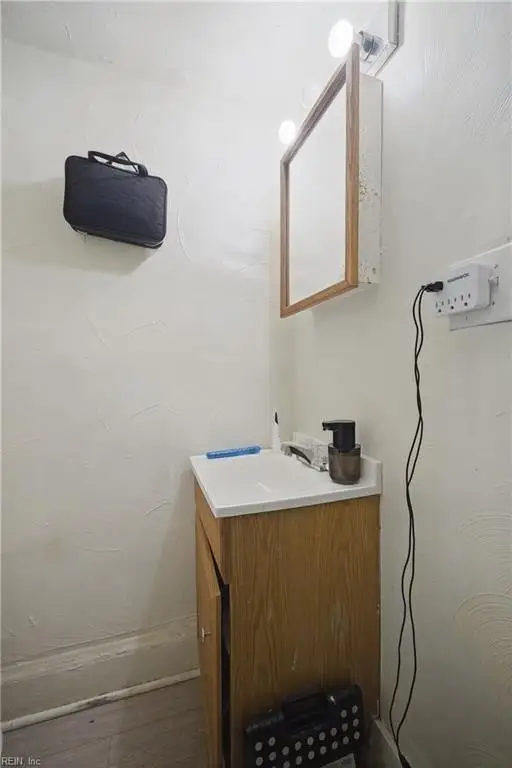 Picture 32