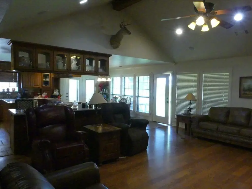 Picture 9