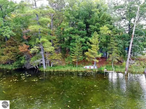 Green Lake Waterfront Cabin Retreat