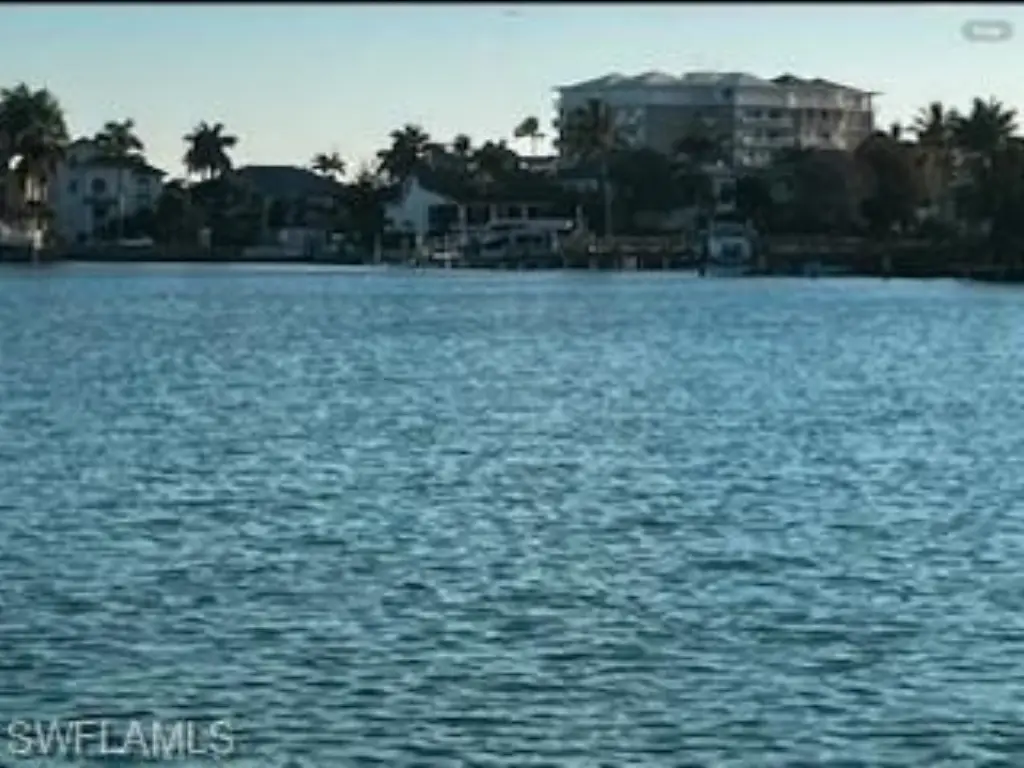 Picture 12