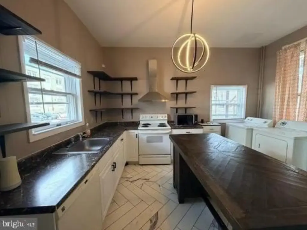 Picture 9