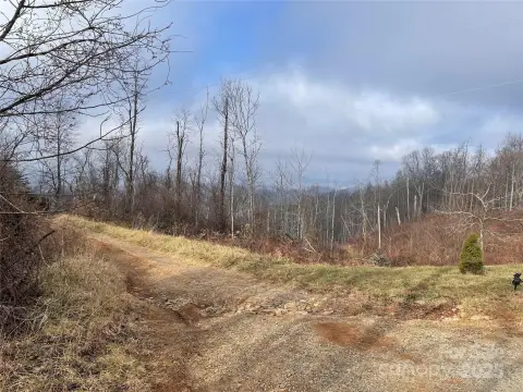 Hendersonville Land with Mountain Views
