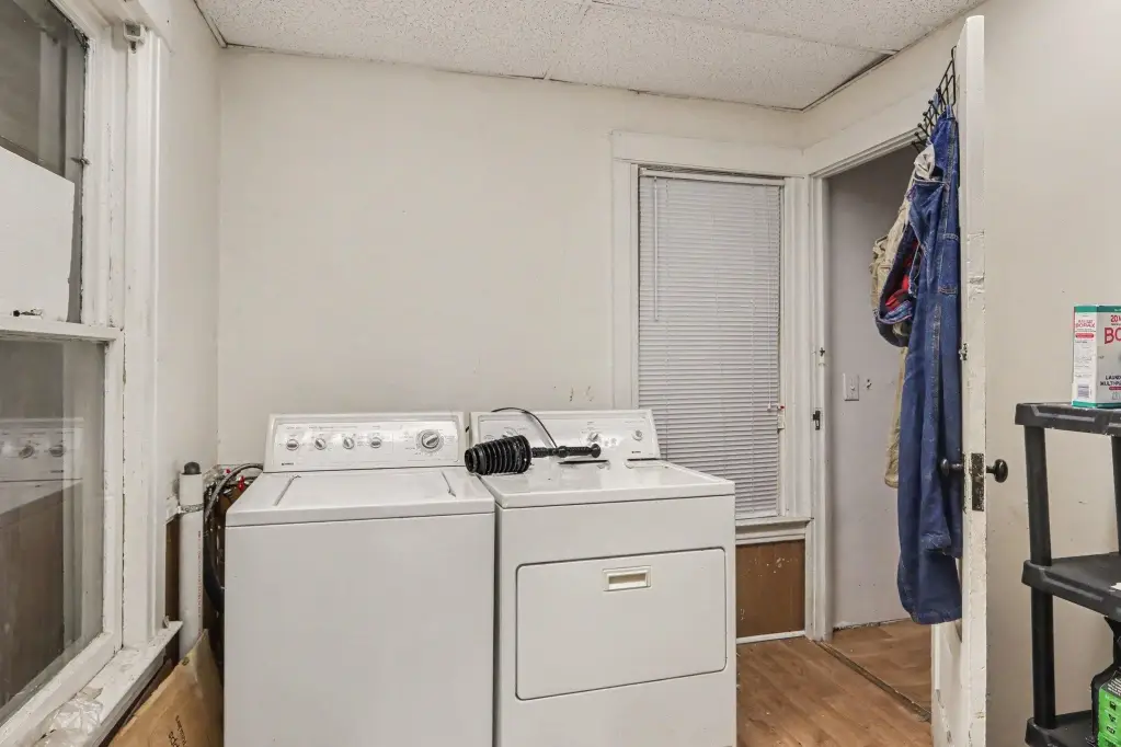 Picture 12
