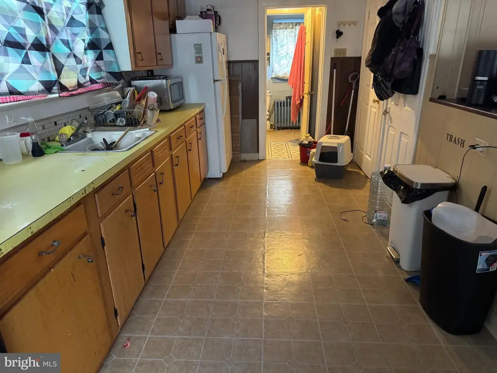Picture 10