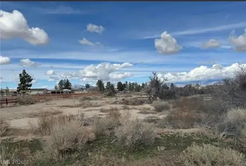 Pahrump Land, No HOA