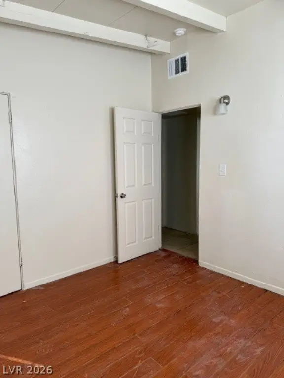 Picture 30
