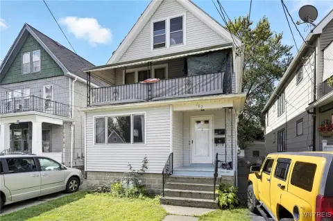 Traditional Buffalo Duplex with Garage