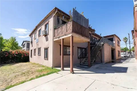 Six-Unit Apartment Building