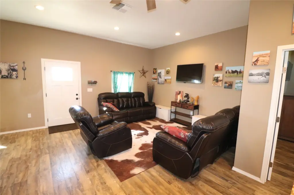 Picture 18