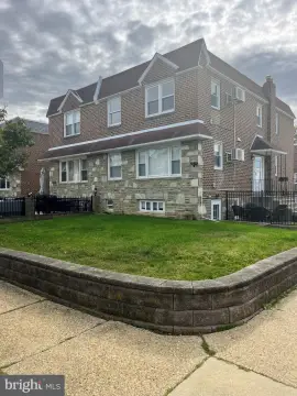 Rhawnhurst Duplex with Finished Basement