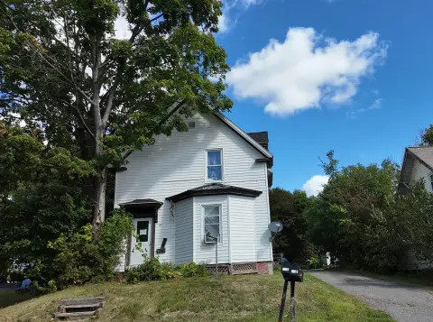 Two-Unit Duplex with Updated Roof