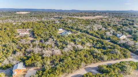 Land with Guadalupe River Access