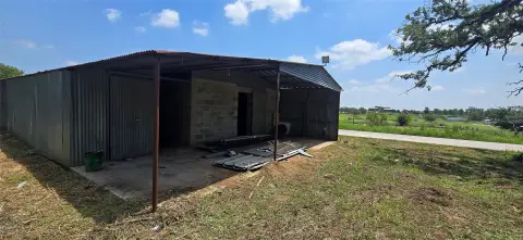 Live-Work Property with Shop
