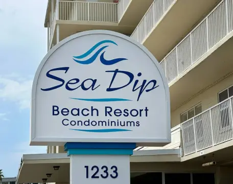 Direct Oceanfront Condotel in Daytona