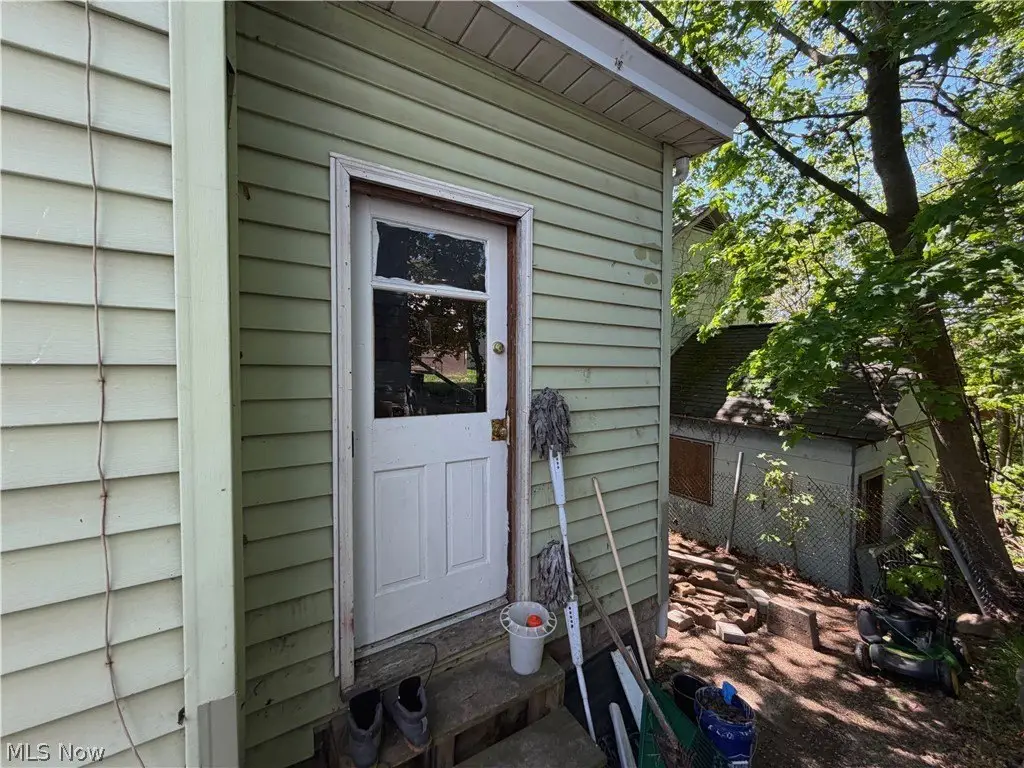 Picture 16