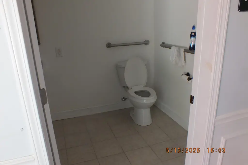 Picture 4