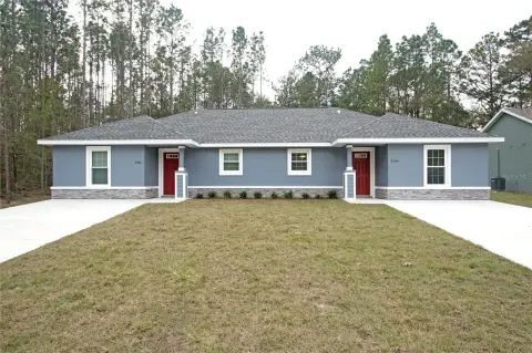 Duplex With Screened Porches