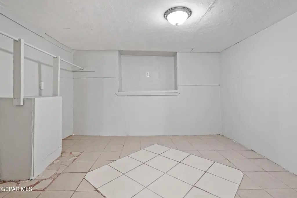 Picture 30
