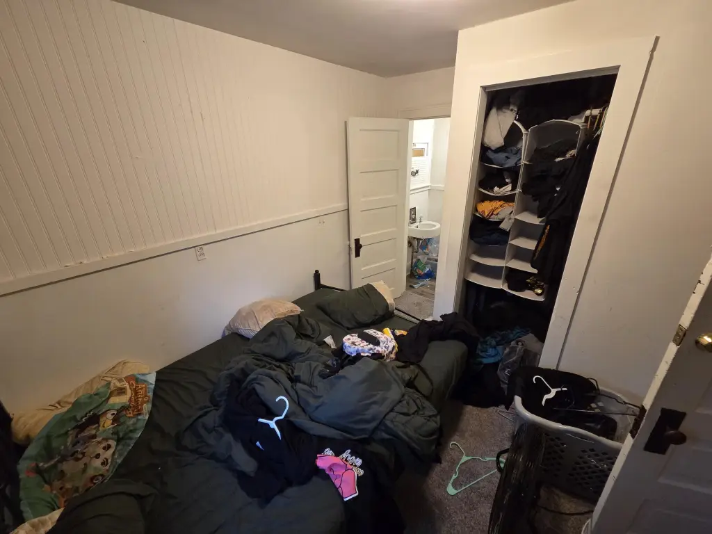 Picture 12