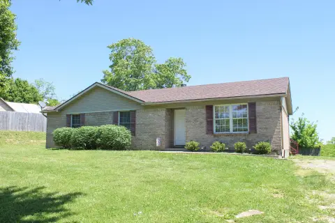 Corinth Home on Wooded Acres