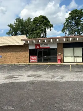 Retail Space in Bedford, OH