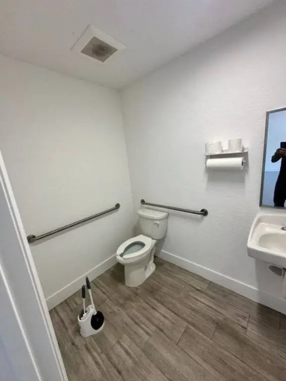 Picture 9