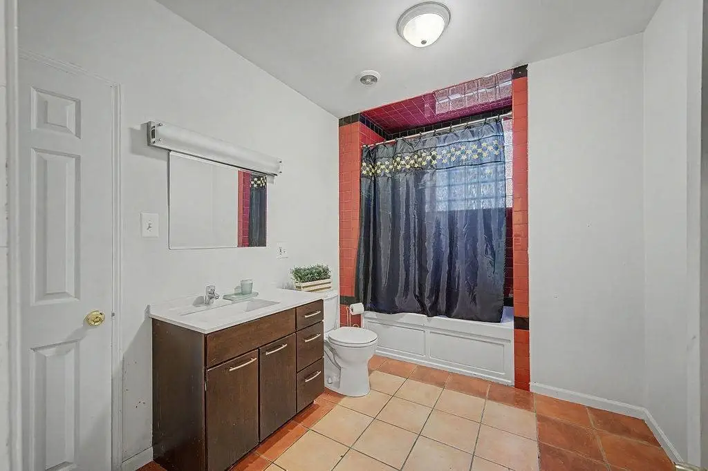 Picture 19