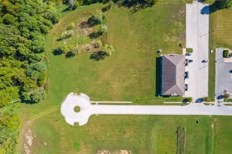 Commercial Lot in Thriving District