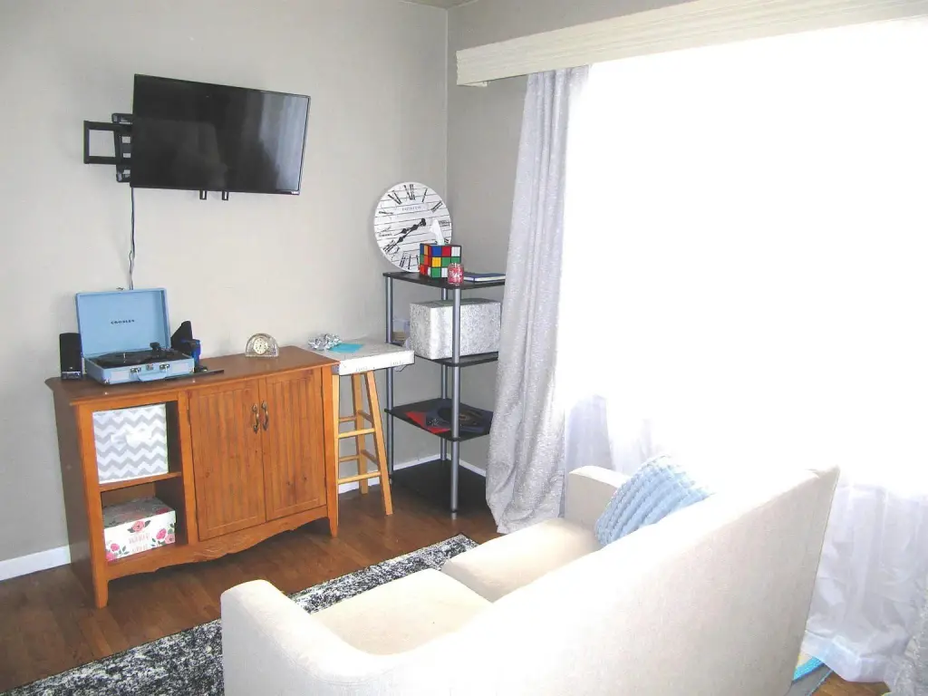 Picture 6