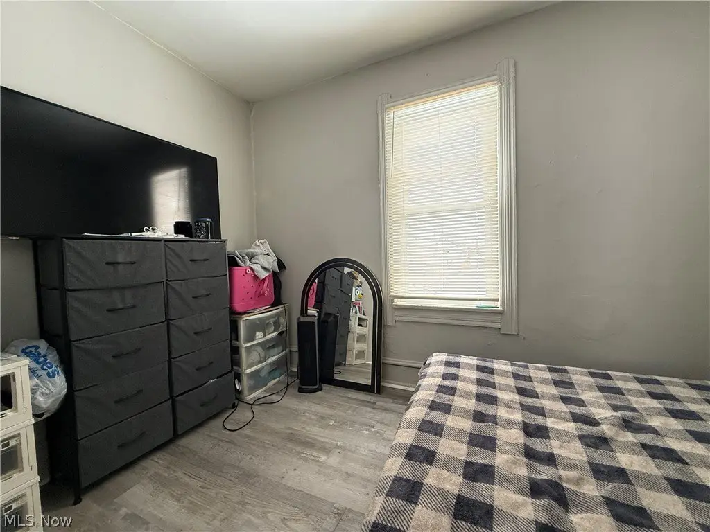 Picture 10