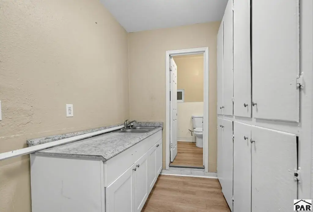 Picture 12